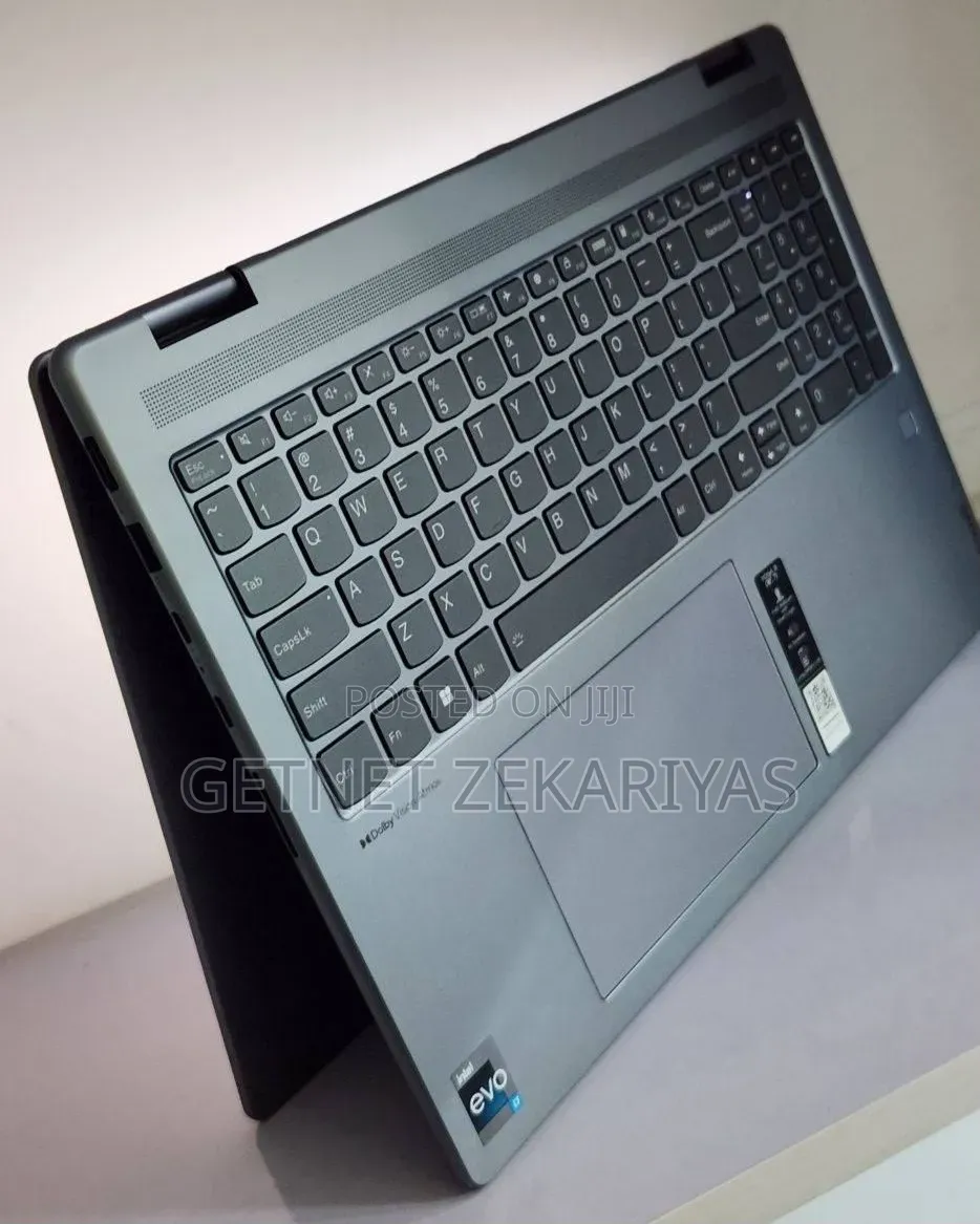 New Laptop Lenovo Yoga 7i 16GB Intel Core i7 SSD 512GB