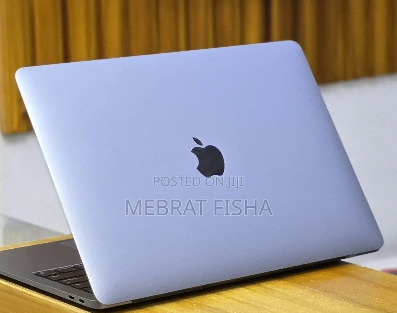 New Laptop Apple MacBook Air 2022 M2 8GB Apple M2 SSD 256GB