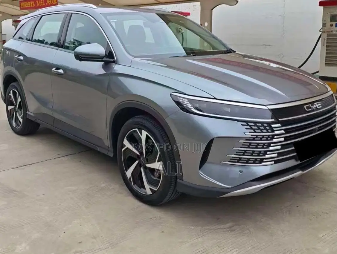 New BYD Seal DM-i 2025 Gray