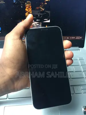 Apple iPhone 12 64 GB White