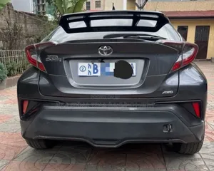 Toyota C-HR 2020 Maroon