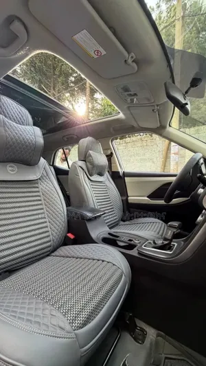 Hyundai Creta 2023 Off white