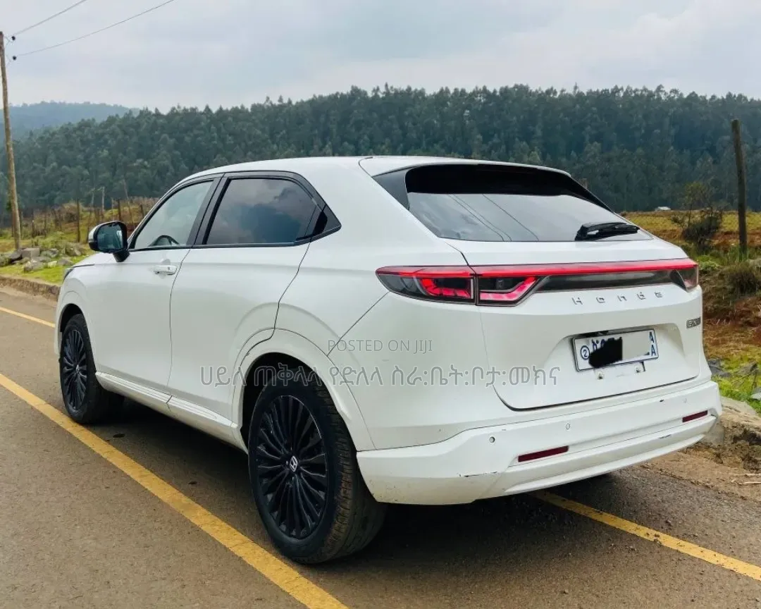 Honda e:NS1 2022 Off white