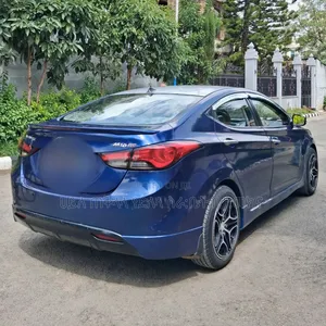 Hyundai Avante 2014 Blue