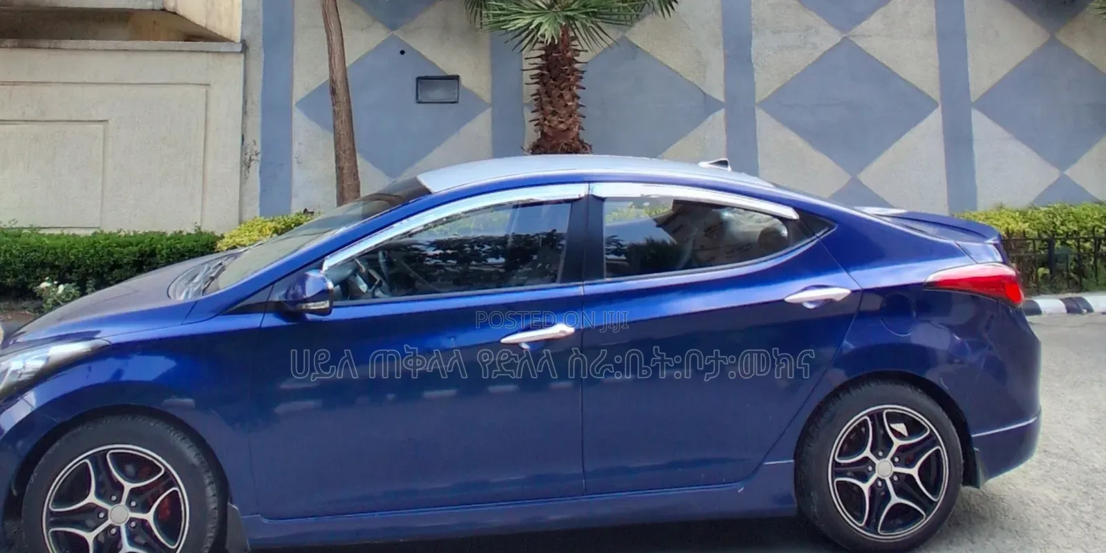 Hyundai Avante 2014 Blue