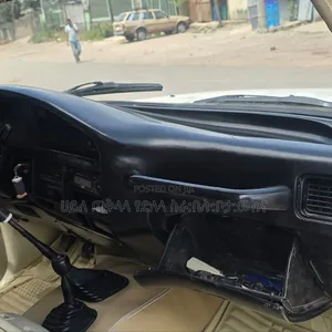 Toyota Land Cruiser 1996 Ivory