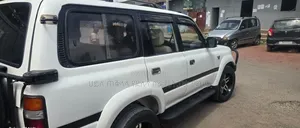 Toyota Land Cruiser 1996 Ivory