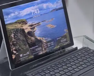 New Laptop Microsoft Surface Pro 3 8GB Intel Core i7 SSD 256GB