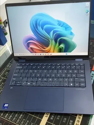 New Laptop HP OmniBook Ultra Flip 14" 16GB Intel Core Ultra 7 SSD 1T