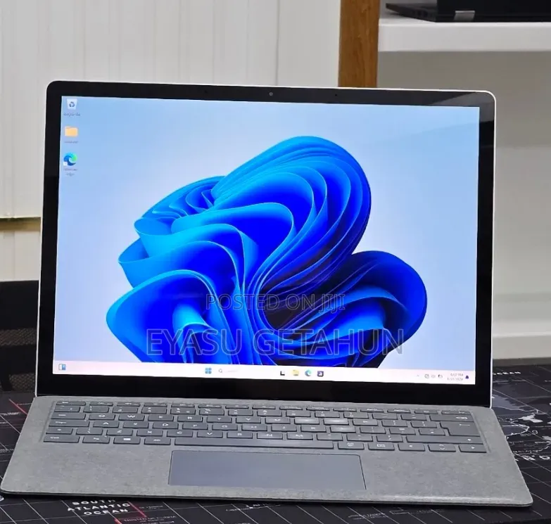 New Laptop Microsoft Surface Laptop 3 16GB Intel Core i7 SSD 512GB