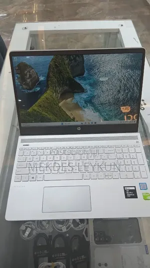 New Laptop HP Pavilion 15 16GB Intel Core i7 SSD 512GB