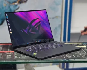 New Laptop Asus ROG Zephyrus G16 16GB Intel Core Ultra 9 SSD 1T