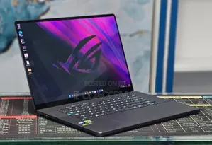 New Laptop Asus ROG Zephyrus G16 16GB Intel Core Ultra 9 SSD 1T