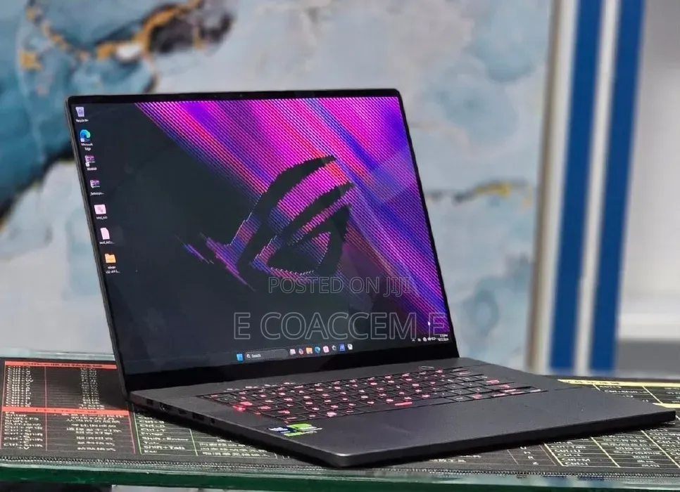 New Laptop Asus ROG Zephyrus G16 16GB Intel Core Ultra 9 SSD 1T