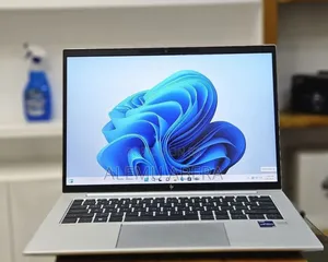 New Laptop HP EliteBook 840 G10 16GB Intel Core i7 SSD 1T