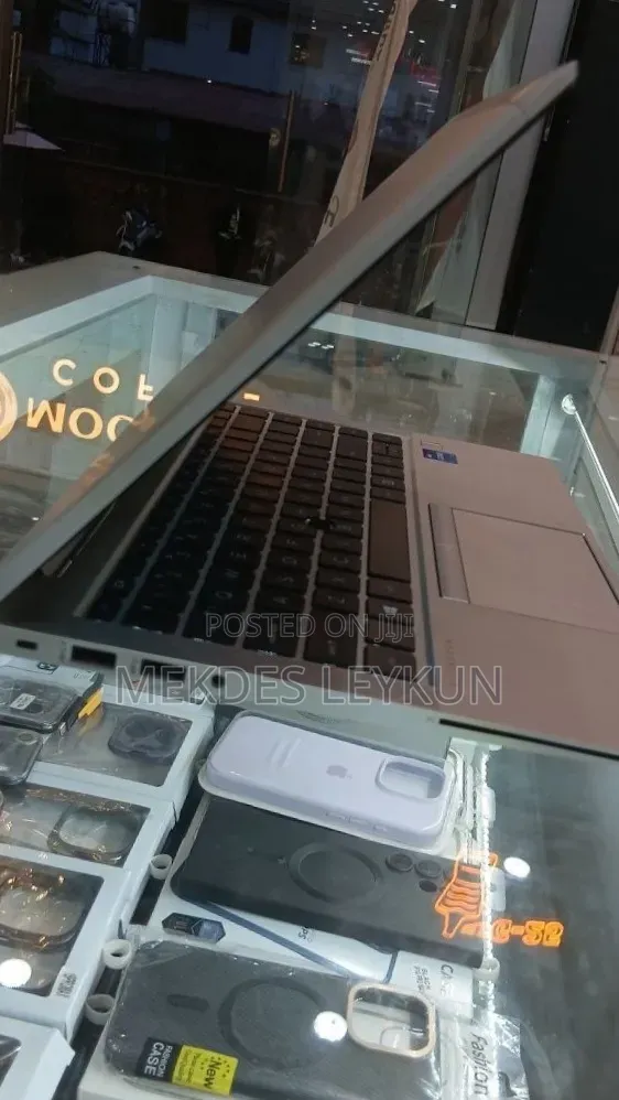 New Laptop HP EliteBook 840 16GB Intel Core i7 SSD 512GB