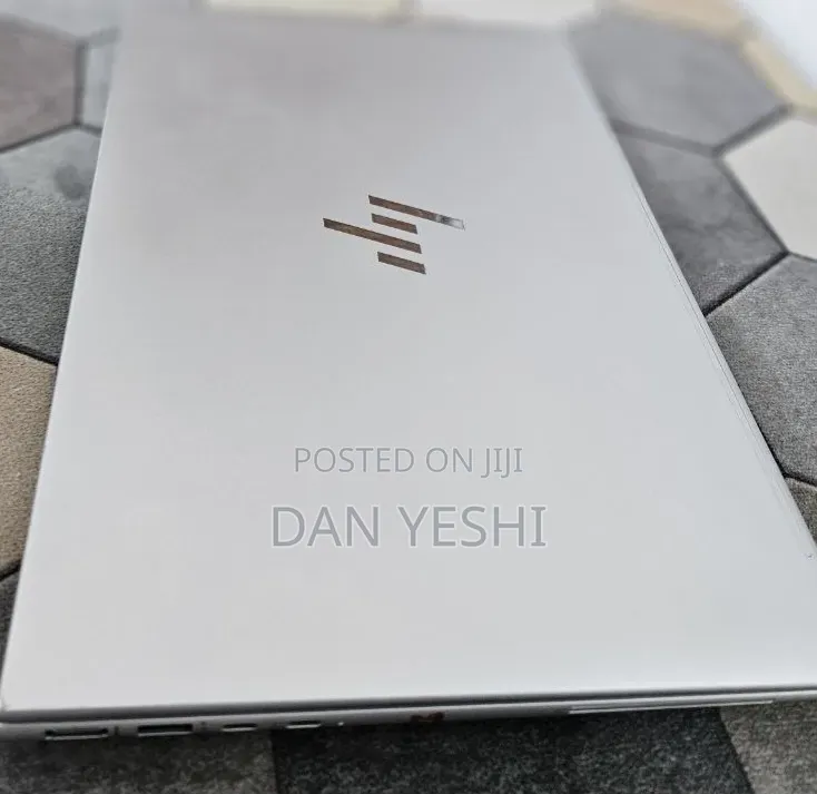 New Laptop HP EliteBook 845 G10 16GB AMD Ryzen 5 SSD 512GB