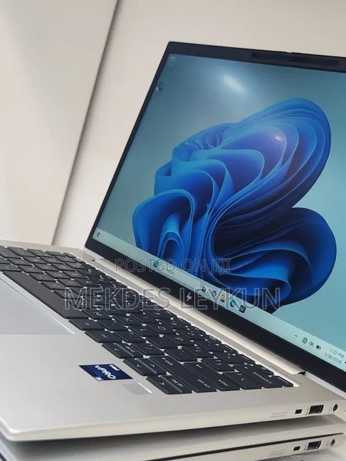 New Laptop HP EliteBook 840 16GB Intel Core i5 SSD 512GB