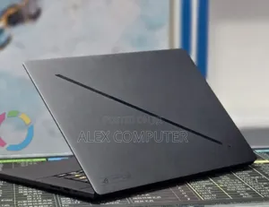 New Laptop Asus ROG Zephyrus G16 16GB Intel Core Ultra 9 SSD 1T