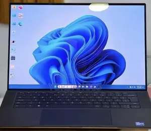 New Laptop Dell Precision 5560 16GB Intel Core i7 SSD 512GB