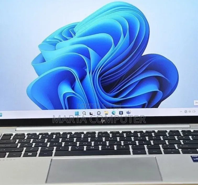 New Laptop HP EliteBook 840 G10 16GB Intel Core i7 SSD 1T