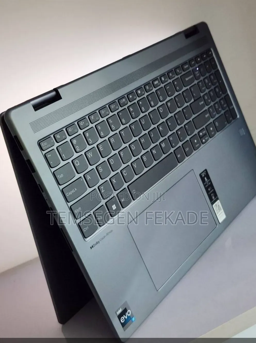 New Laptop Lenovo Yoga 7i 16GB Intel Core i7 SSD 512GB