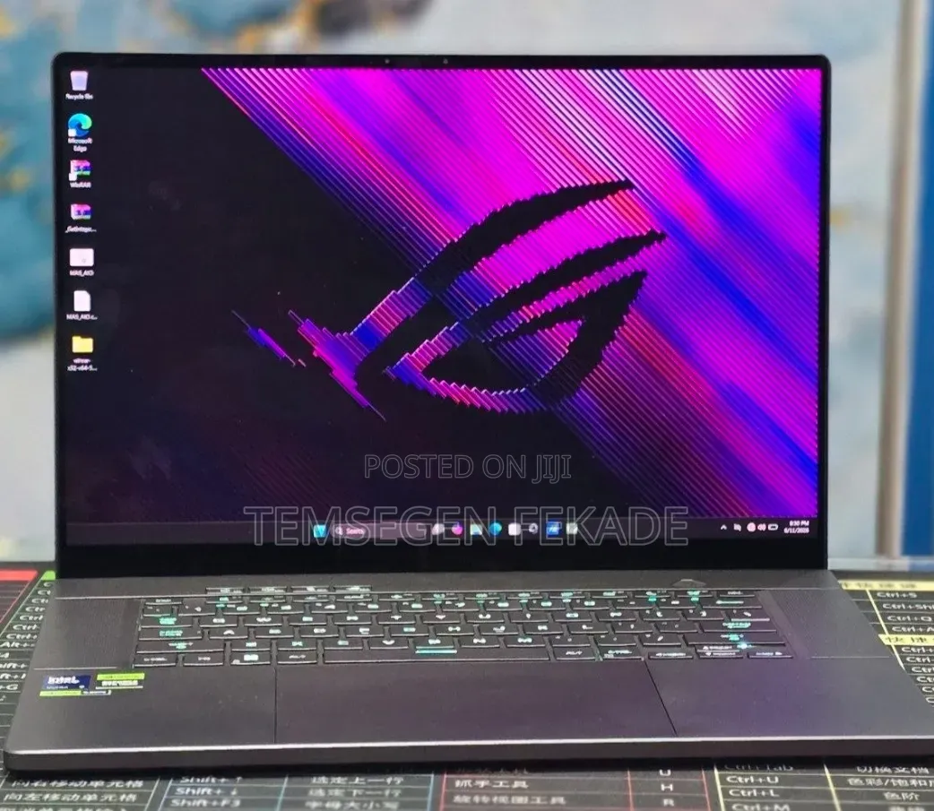 New Laptop Asus ROG Zephyrus G16 16GB Intel Core Ultra 9 SSD 1T