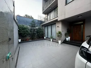 Furnished 7bdrm House in Real, Bole for rent