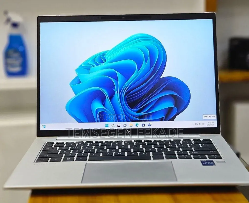 New Laptop HP EliteBook 840 G10 16GB Intel Core i7 SSD 1T