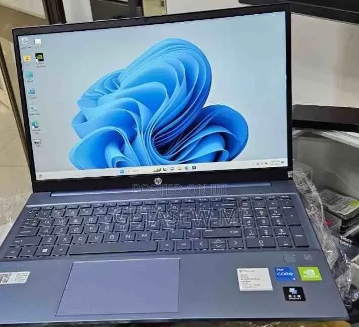 New Laptop HP Pavilion 15 16GB Intel Core i5 SSD 512GB