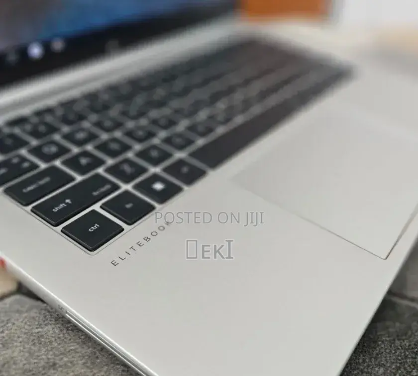 New Laptop HP EliteBook 845 G10 16GB AMD Ryzen 5 SSD 512GB