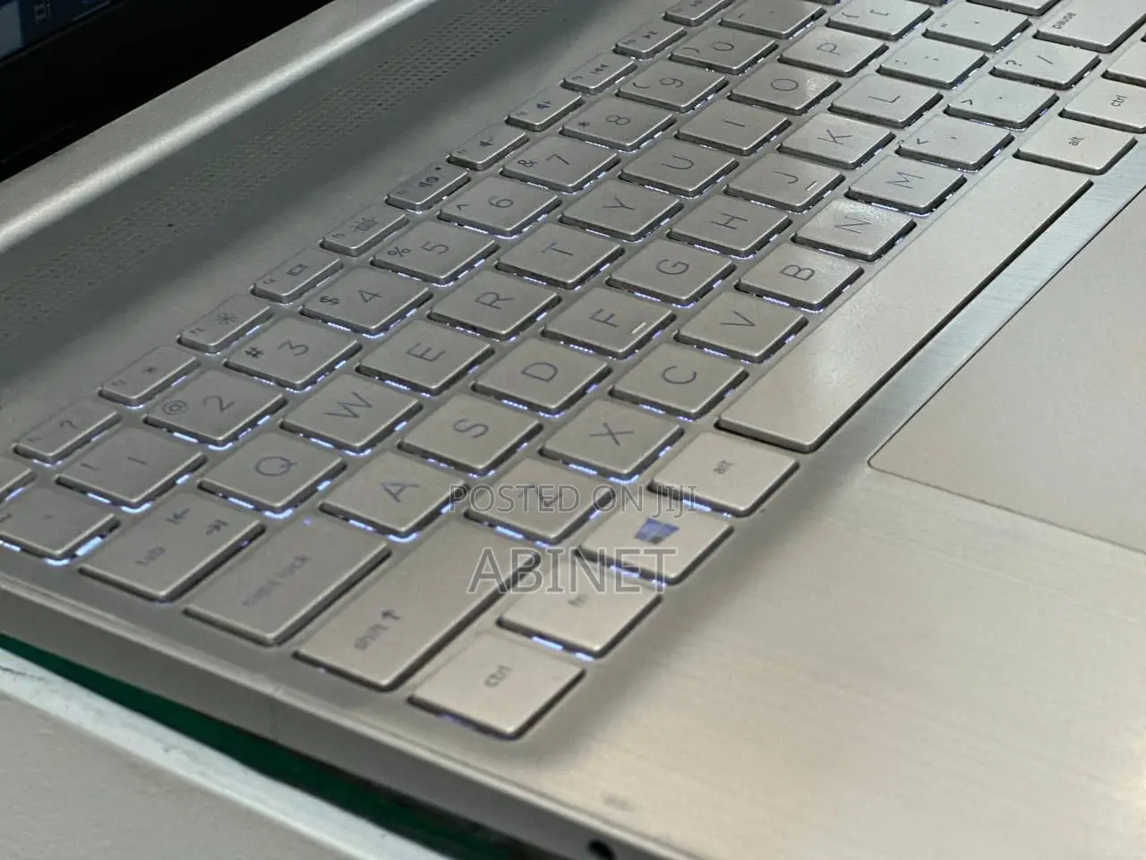 New Laptop E-System 8GB Intel Core i5 SSD 256GB