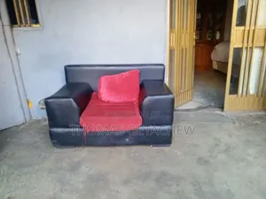 Sofa Yagelegelu