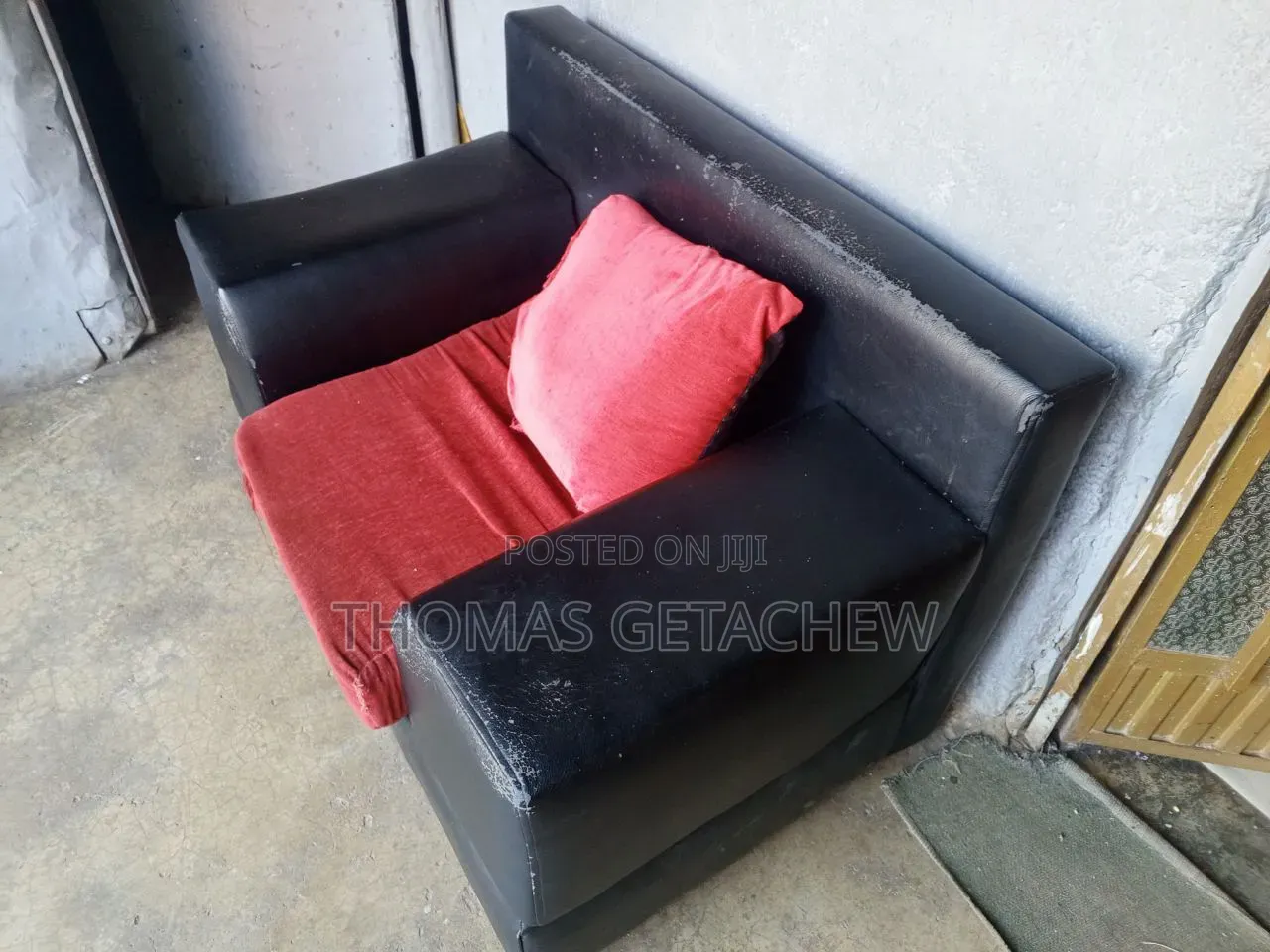 Sofa Yagelegelu