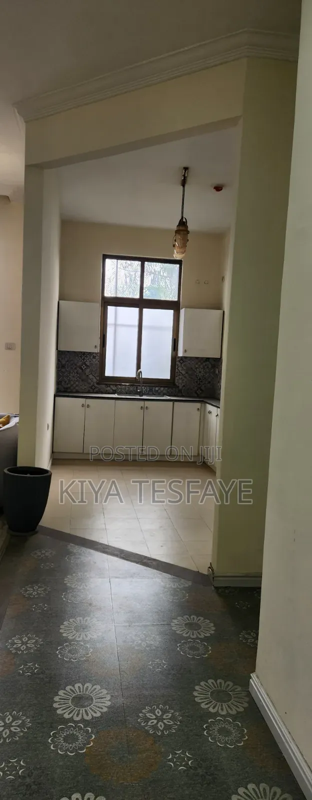 Furnished 3bdrm Apartment in ወሎሰፈር, Bole for sale