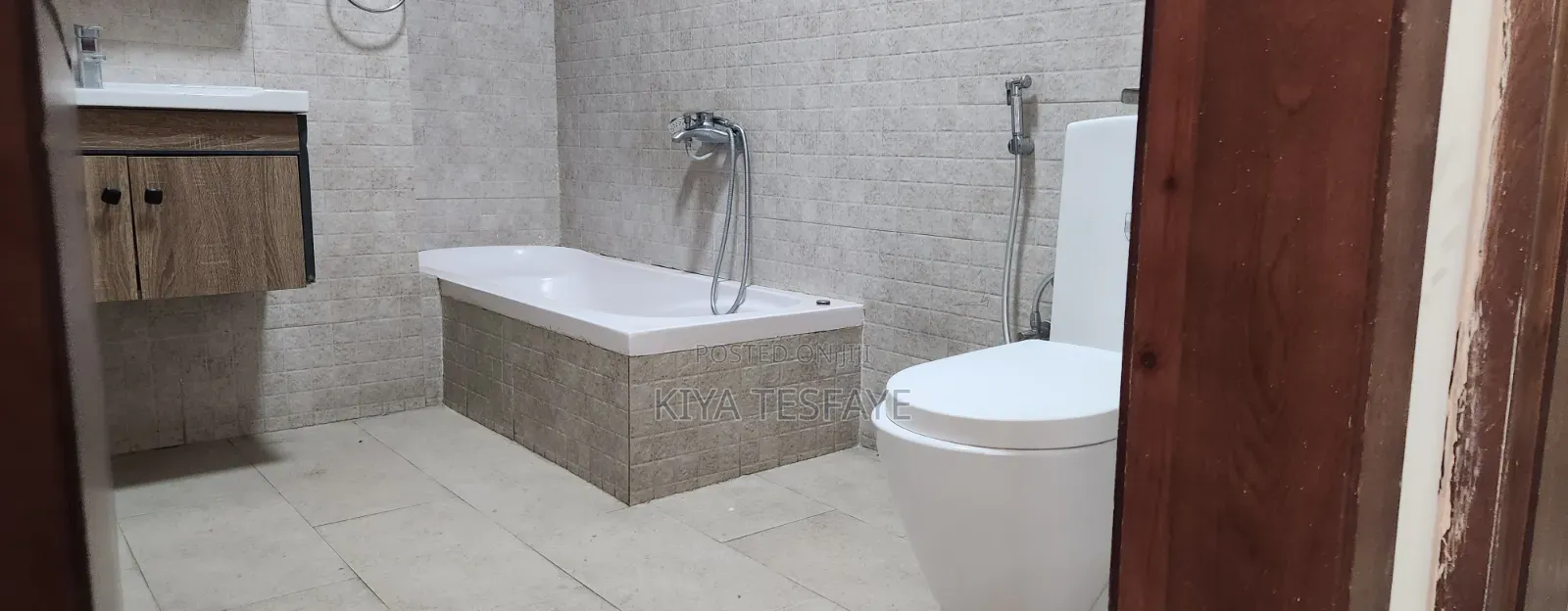 Furnished 3bdrm Apartment in ወሎሰፈር, Bole for sale