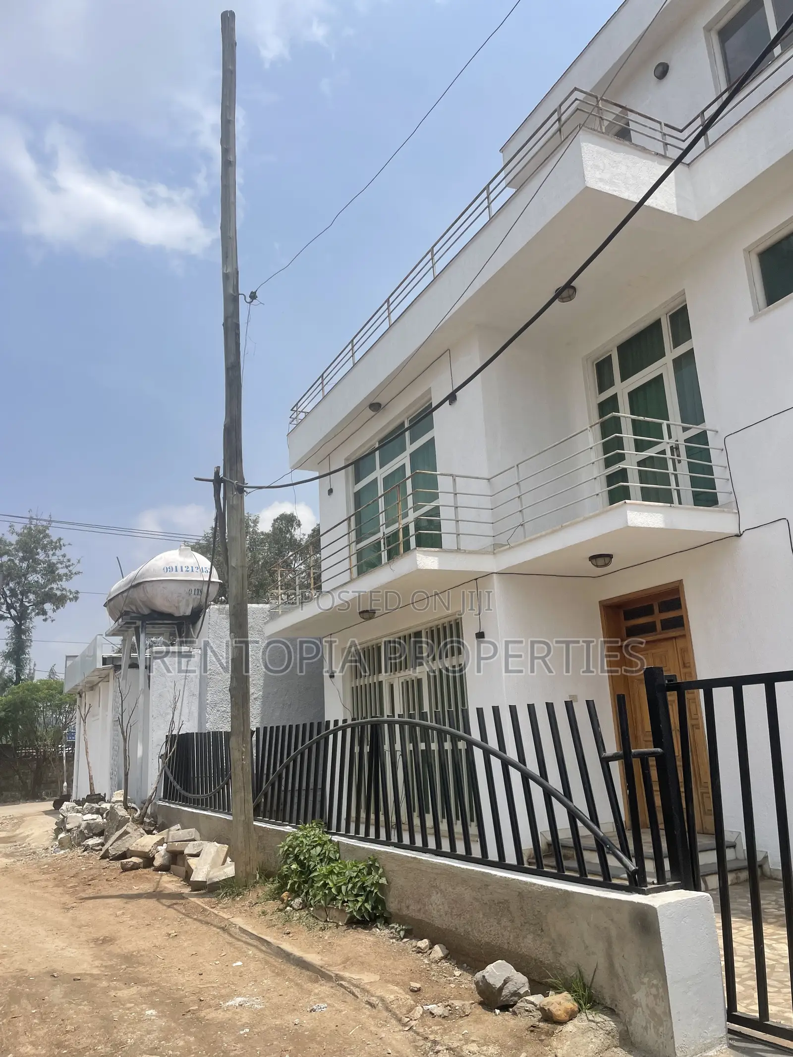 4bdrm House in Bole for rent
