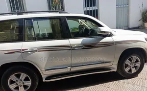 Toyota Land Cruiser 4.5 V8 GXR 2012
