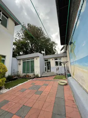 Furnished 5bdrm House in Bole for rent