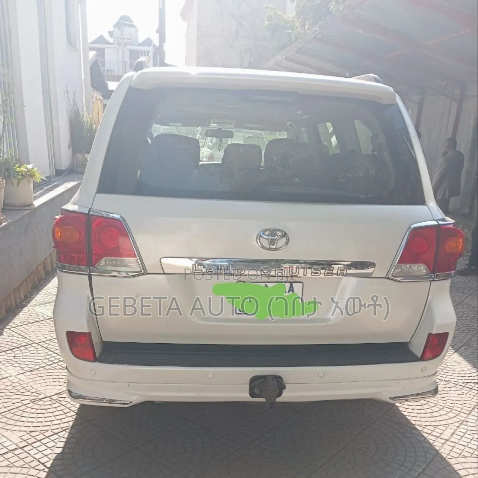 Toyota Land Cruiser 4.5 V8 GXR 2012