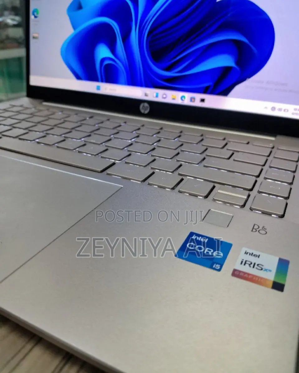 New Laptop HP Pavilion 14 16GB Intel Core i5 SSD 512GB
