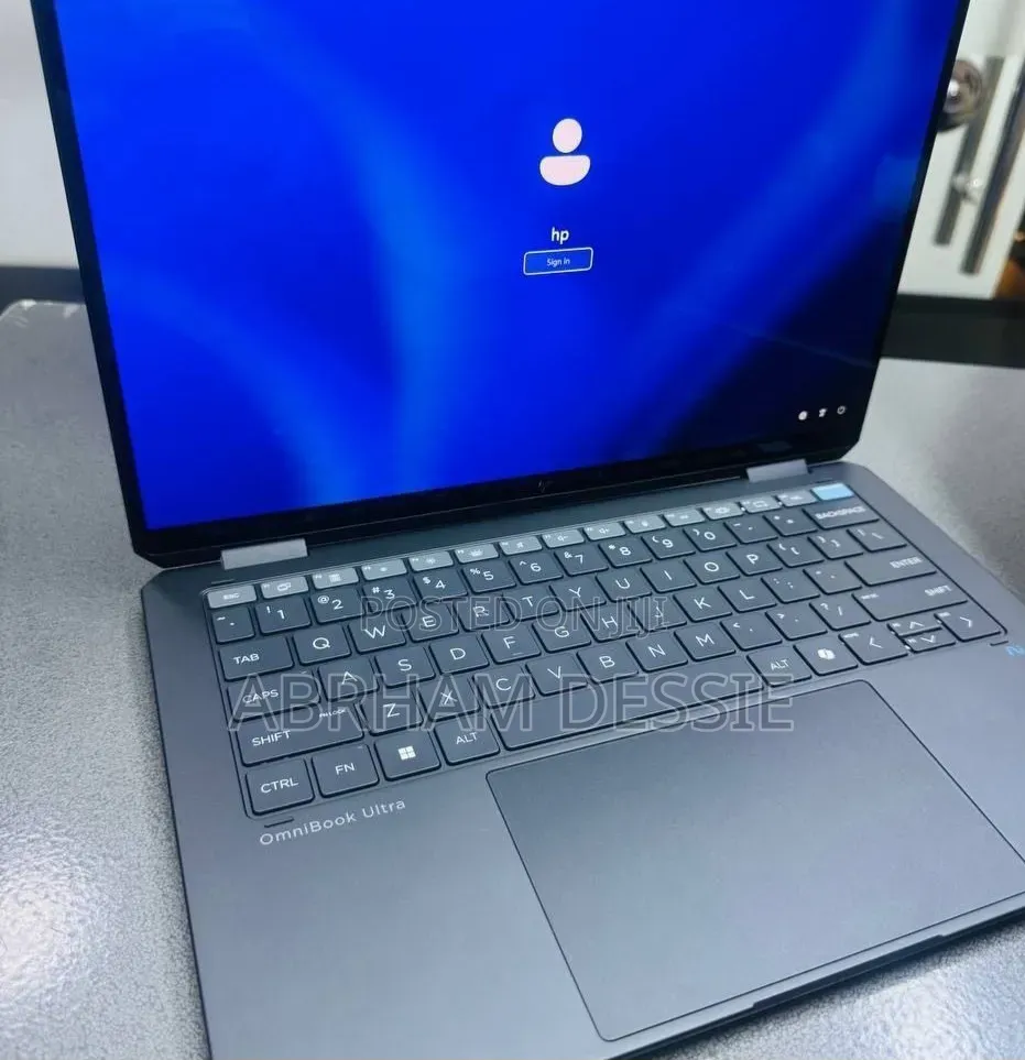 New Laptop HP OmniBook X Flip 14" 16GB Intel Core Ultra 7 SSD 1T
