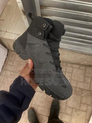 Men's Rugged High-Top Tactical Combat Boots