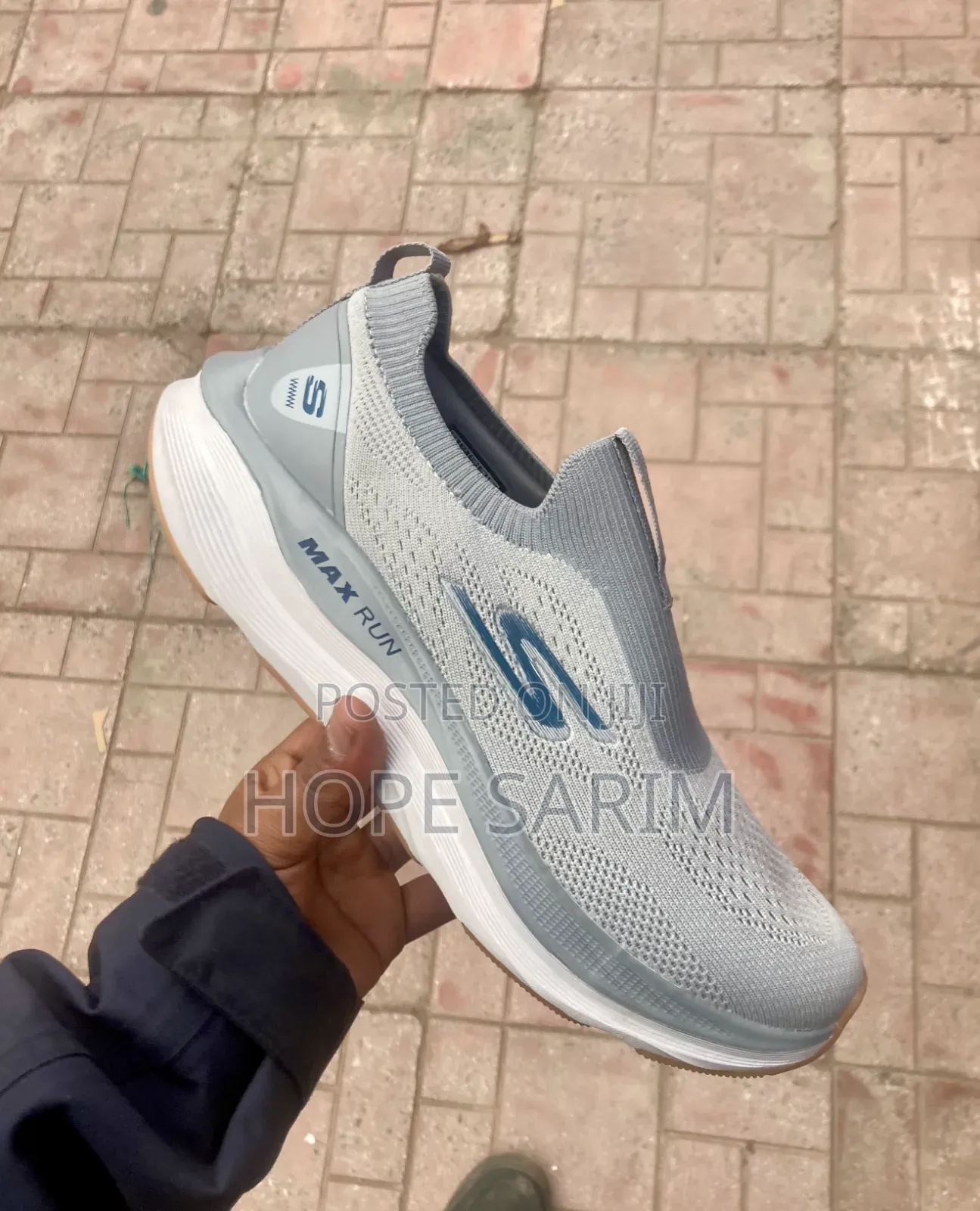 Men's "Max Run" Breathable Slip-on Sneakers