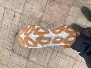 Men's "Max Run" Breathable Slip-on Sneakers