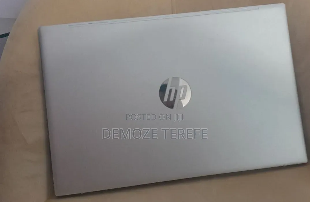 New Laptop HP Pavilion 15 2GB Intel Core i5 SSD 512GB