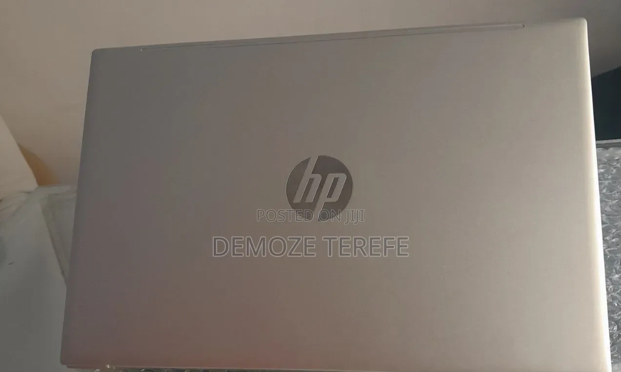New Laptop HP Pavilion 15 2GB Intel Core i5 SSD 512GB