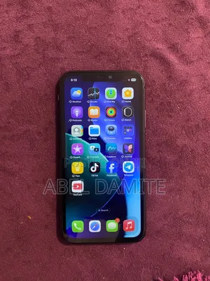 Apple iPhone 11 64 GB Black
