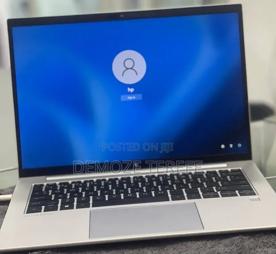 New Laptop HP EliteBook 840 G10 16GB Intel Core i7 SSD 512GB