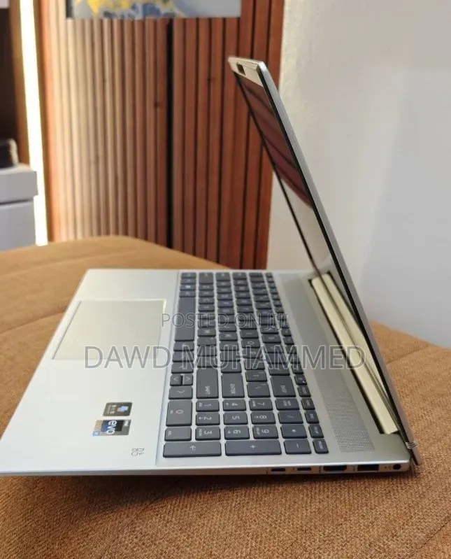 New Laptop HP Pavilion 15 16GB Intel Core i7 SSD 1T